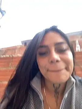 Snapshot of Emily_sharlot chatting on September 28, 2025, 9:09 pm Emily sharlot online show from September 28, 2025, 9:09 pm