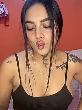 Snapshot of Emily_sharlot chatting on December 4, 2025, 6:27 pm Emily sharlot online show from December 4, 2025, 6:27 pm