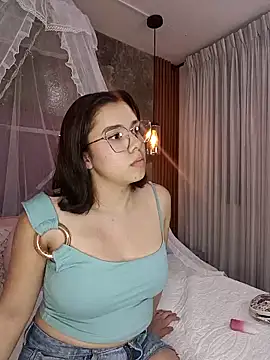 EmmaSulivan online show from March 3, 2025, 11:03 pm