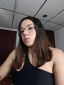 EmmaSulivan online show from July 7, 2026, 3:09 am