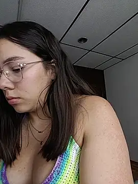 EmmaSulivan online show from July 14, 2026, 2:05 am