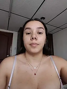 EmmaSulivan online show from July 16, 2026, 2:01 pm