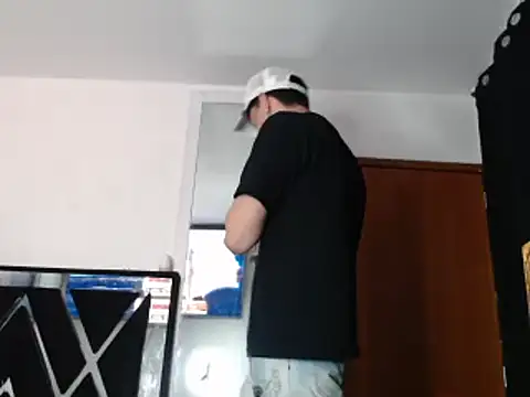 Smith boy 25 online show from March 3, 2025, 1:31 am