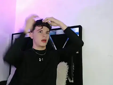 Smith boy 25 online show from March 14, 2025, 12:07 pm