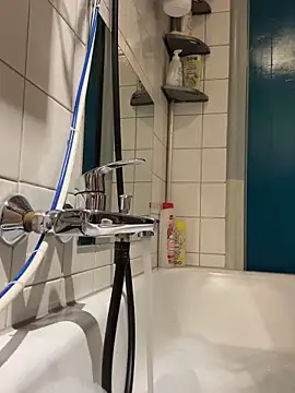 Snapshot of sexymelli18 chatting on November 4, 2025, 6:51 pm sexymelli18 online show from November 4, 2025, 6:51 pm