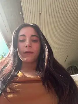 Snapshot of sexymelli18 chatting on May 5, 2026, 8:11 am sexymelli18 online show from May 5, 2026, 8:11 am