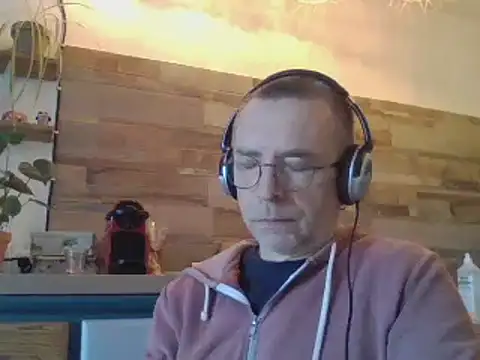 Xavspank2 online show from March 16, 2026, 8:29 am