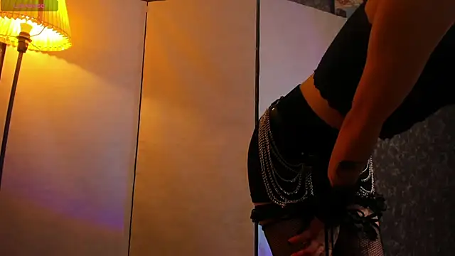 Snapshot of Dizer_clopy chatting on March 4, 2025, 3:37 pm Dizer clopy online show from March 4, 2025, 3:37 pm