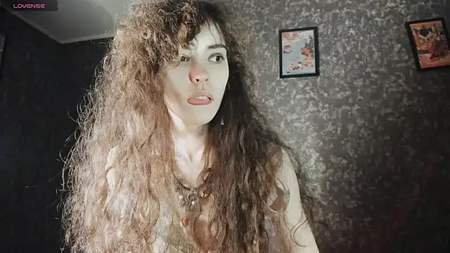 Snapshot of Dizer_clopy chatting on November 8, 2025, 3:12 pm Dizer clopy online show from November 8, 2025, 3:12 pm