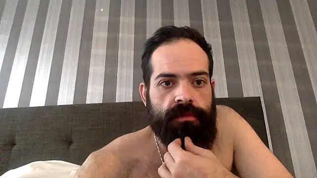 guccititi online show from September 11, 2025, 10:21 pm