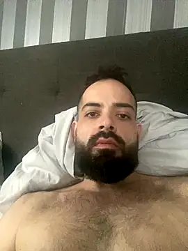 guccititi online show from October 20, 2025, 1:11 pm