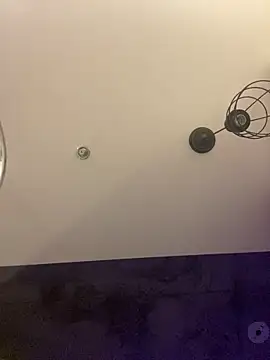 guccititi online show from October 30, 2025, 10:10 pm