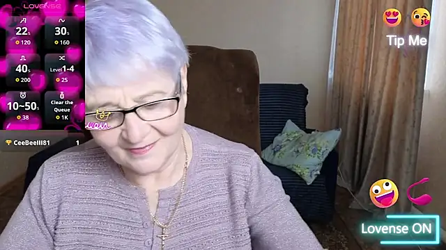 Sandra Snowflake online show from March 17, 2026, 4:06 am