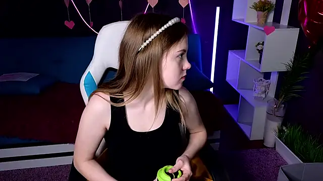 Snapshot of Dyna_bae chatting on February 16, 2025, 4:09 am Dyna bae online show from February 16, 2025, 4:09 am