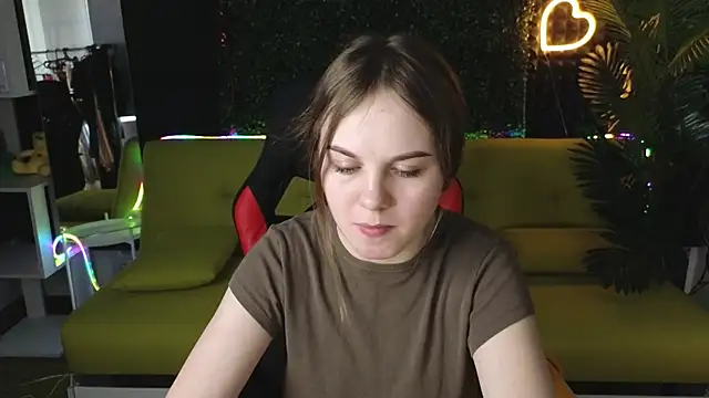 Snapshot of Dyna_bae chatting on March 4, 2025, 4:17 am Dyna bae online show from March 4, 2025, 4:17 am