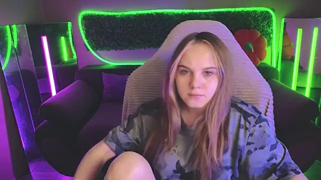 Snapshot of Dyna_bae chatting on November 26, 2025, 9:10 am Dyna bae online show from November 26, 2025, 9:10 am