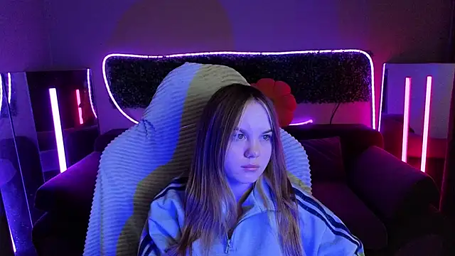 Snapshot of Dyna_bae chatting on November 27, 2025, 9:11 am Dyna bae online show from November 27, 2025, 9:11 am