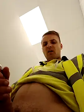 Snapshot of Eusuntnoulgigolo chatting on September 16, 2025, 6:36 am Eusuntnoulgigolo online show from September 16, 2025, 6:36 am