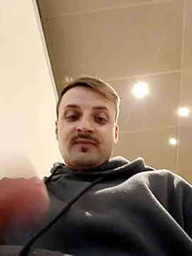 Snapshot of Eusuntnoulgigolo chatting on October 11, 2025, 7:45 pm Eusuntnoulgigolo online show from October 11, 2025, 7:45 pm