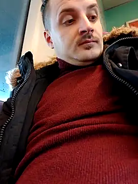 Snapshot of Eusuntnoulgigolo chatting on November 2, 2025, 9:00 am Eusuntnoulgigolo online show from November 2, 2025, 9:00 am