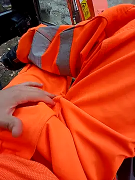 Snapshot of Eusuntnoulgigolo chatting on December 1, 2025, 9:36 am Eusuntnoulgigolo online show from December 1, 2025, 9:36 am