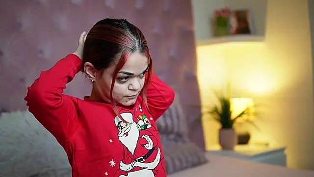 Snapshot of MaiaMini chatting on January 9, 2026, 11:06 pm MaiaMini online show from January 9, 2026, 11:06 pm