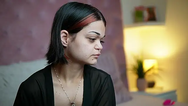 Snapshot of MaiaMini chatting on February 25, 2026, 11:14 pm MaiaMini online show from February 25, 2026, 11:14 pm