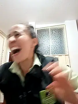 Coeur de luxure online show from March 19, 2025, 8:11 pm