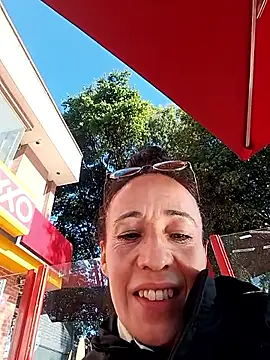 Coeur de luxure online show from January 7, 2026, 1:35 pm