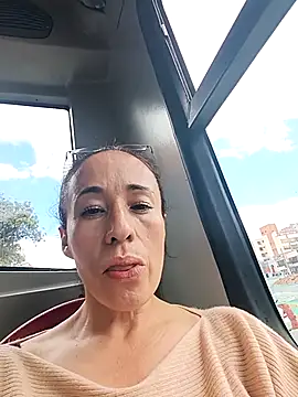 Coeur de luxure online show from February 20, 2026, 5:24 pm