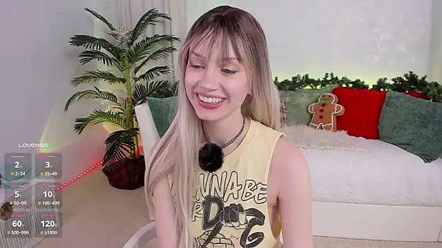 angel claire online show from December 4, 2025, 8:28 pm