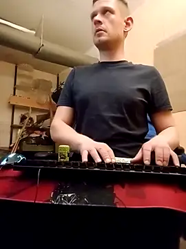 Snapshot of VickyDevilEU chatting on October 24, 2025, 9:00 pm VickyDevilEU online show from October 24, 2025, 9:00 pm