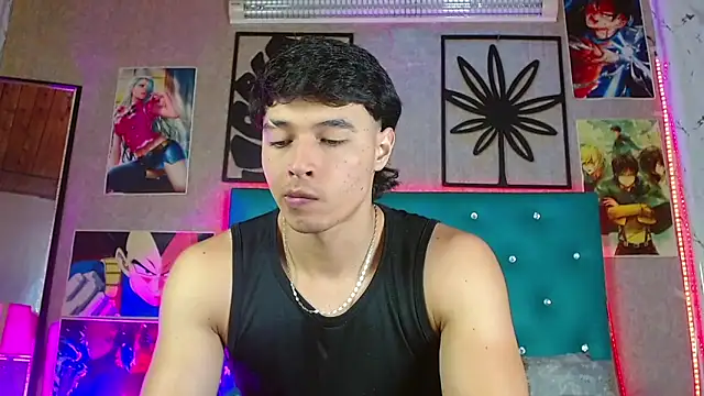 Snapshot of LiamAndrewzz chatting on May 20, 2026, 5:02 am LiamAndrewzz online show from May 20, 2026, 5:02 am