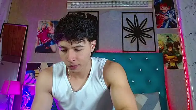 Snapshot of LiamAndrewzz chatting on June 15, 2026, 4:15 am LiamAndrewzz online show from June 15, 2026, 4:15 am