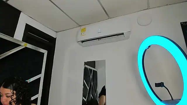 Rubyxht online show from January 14, 2026, 12:44 pm