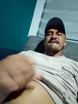 Iuver online show from January 15, 2026, 11:41 pm