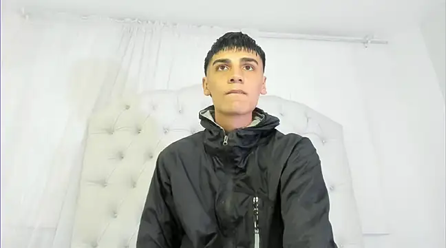 frank jhonsson online show from March 7, 2025, 7:05 pm