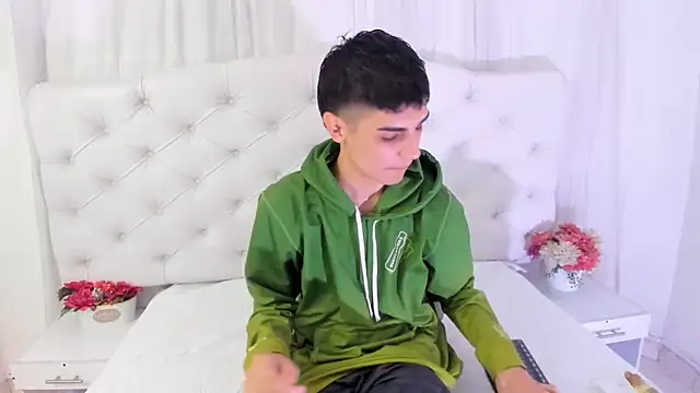 frank jhonsson online show from September 18, 2025, 7:05 pm