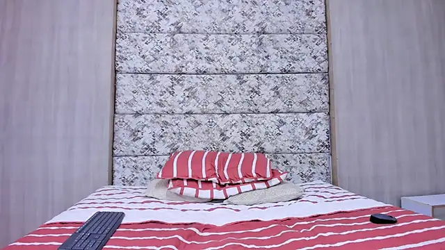 frank jhonsson online show from March 10, 2026, 6:57 pm