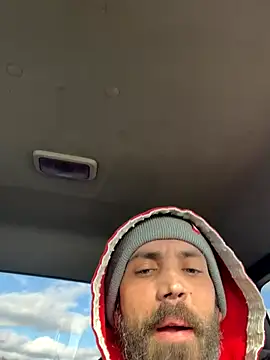 Snapshot of QueenM3 chatting on November 27, 2025, 7:27 pm QueenM3 online show from November 27, 2025, 7:27 pm