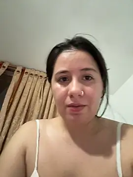 Snapshot of sweetie__annieee chatting on October 3, 2025, 12:51 am sweetie annieee online show from October 3, 2025, 12:51 am