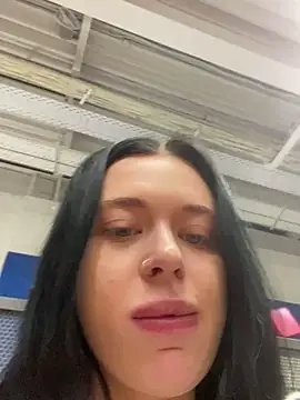 Snapshot of AlishaPrettyBlade chatting on February 21, 2025, 7:01 am AlishaPrettyBlade online show from February 21, 2025, 7:01 am