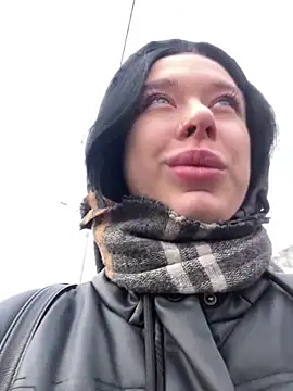 Snapshot of AlishaPrettyBlade chatting on March 7, 2025, 3:40 am AlishaPrettyBlade online show from March 7, 2025, 3:40 am