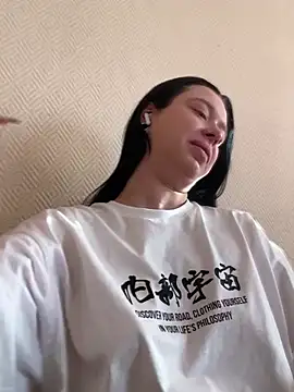 Snapshot of AlishaPrettyBlade chatting on March 17, 2025, 10:38 am AlishaPrettyBlade online show from March 17, 2025, 10:38 am