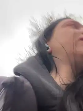 Snapshot of AlishaPrettyBlade chatting on March 18, 2025, 6:36 am AlishaPrettyBlade online show from March 18, 2025, 6:36 am