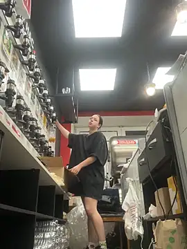 Snapshot of AlishaPrettyBlade chatting on November 10, 2025, 11:20 am AlishaPrettyBlade online show from November 10, 2025, 11:20 am