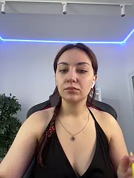 Snapshot of AshleySkott_ chatting on September 21, 2025, 8:27 am AshleySkott online show from September 21, 2025, 8:27 am