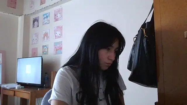 Arielle lov online show from December 5, 2025, 6:59 pm