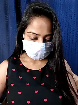 Snapshot of COZY_ROZI chatting on February 23, 2025, 4:24 pm COZY ROZI online show from February 23, 2025, 4:24 pm