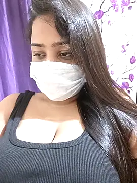 Snapshot of COZY_ROZI chatting on September 17, 2025, 5:36 pm COZY ROZI online show from September 17, 2025, 5:36 pm